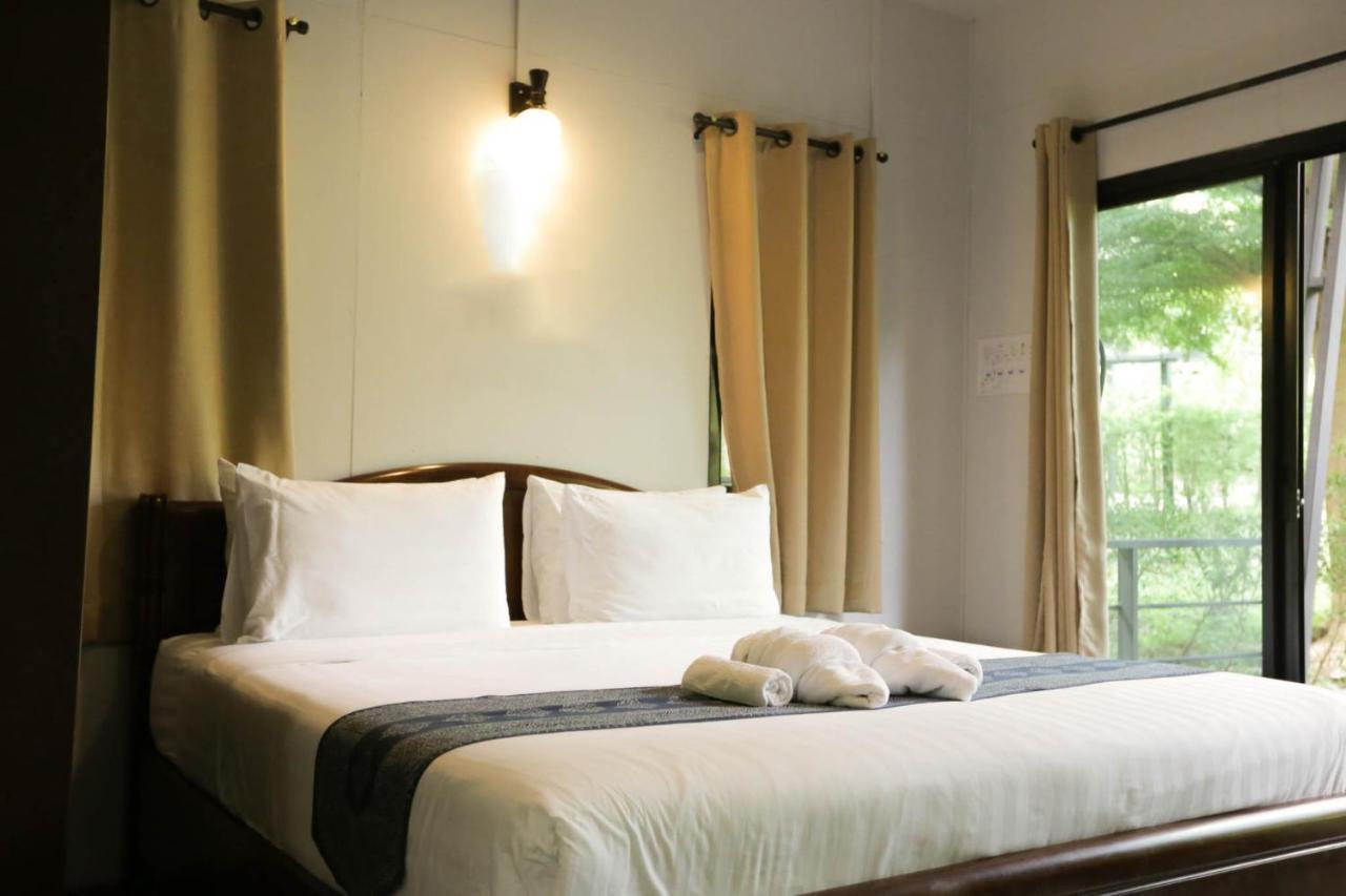 Plawan Lipe Bungalows Esterno foto